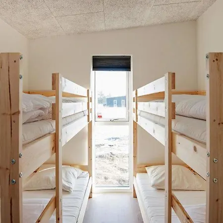 Sleeps 14 Wifi